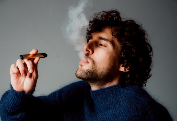 Embracing Convenience: The Allure of Disposable Vapes
